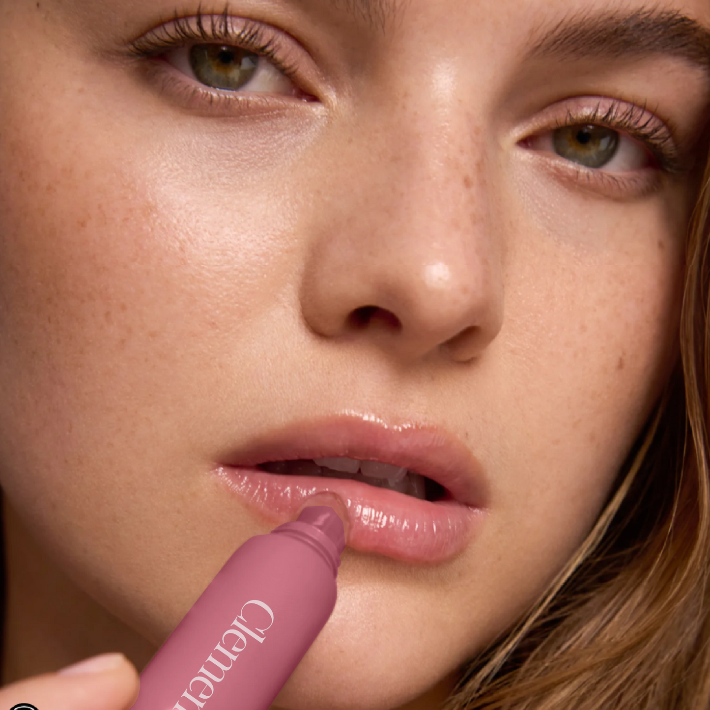Peptydowy balsam do ust Clementa - Pralina
